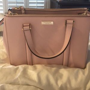 Shoulder bag with crossbody strap